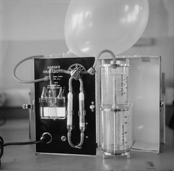 呼气酒精测试仪的发展